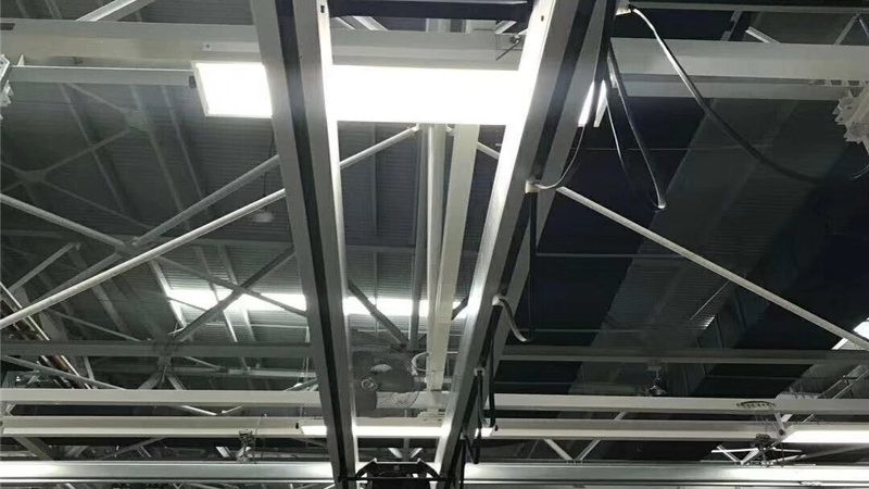 成都起重机价格之谜：揭秘影响价格的关键因素